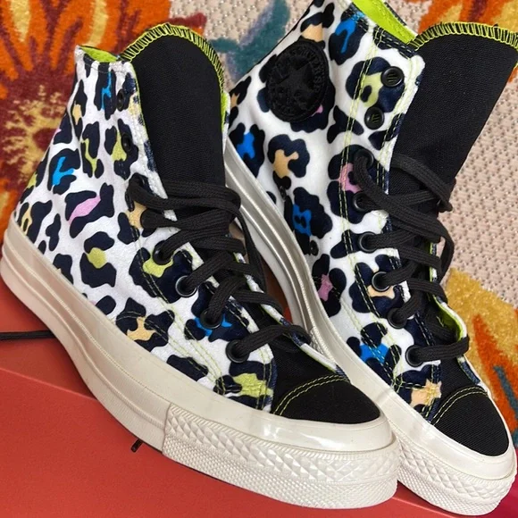 Converse 572369C
CHUCK TAYLOR ALL STAR 70 HI
EGRET/BLACK/LIME TWIST
WMNS snkrs - Picture 8 of 16